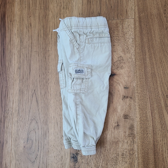 4/$20 OshKosh cargo pants - Picture 4 of 4